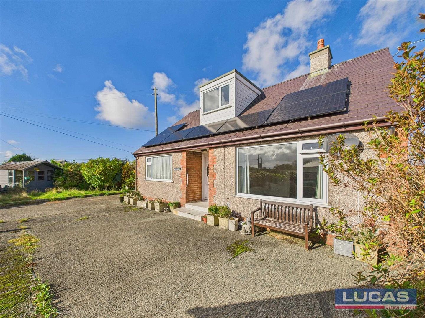 Dwyran, Llanfairpwll